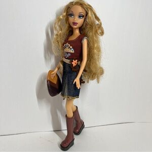 Vintage 2004 My Scene Barbie Masquerade Madness Doll Restyled Fashion Lashes